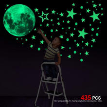 Décoratif personnalisé lueur lune plat ou 3D lueur dans l&#39;autocollant mural étoiles sombres
